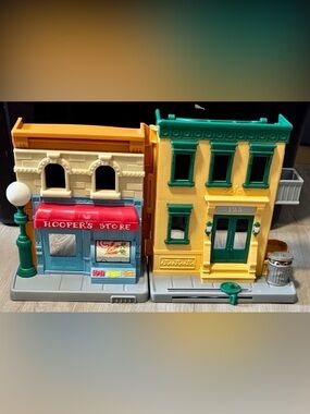 SESAME STREET - MAIN STREET - MR HOOPER’S STORE